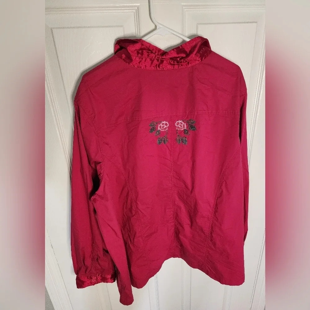 Liz & Me Womens Magenta Embroidered Collared Button Up Blouse - Picture 9 of 11